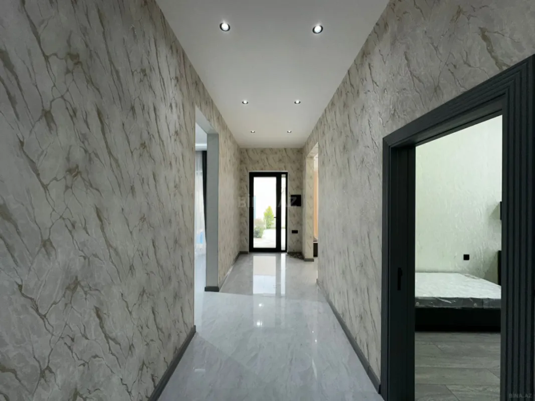 Satılır 4 otaqlı həyət evi 140 m²