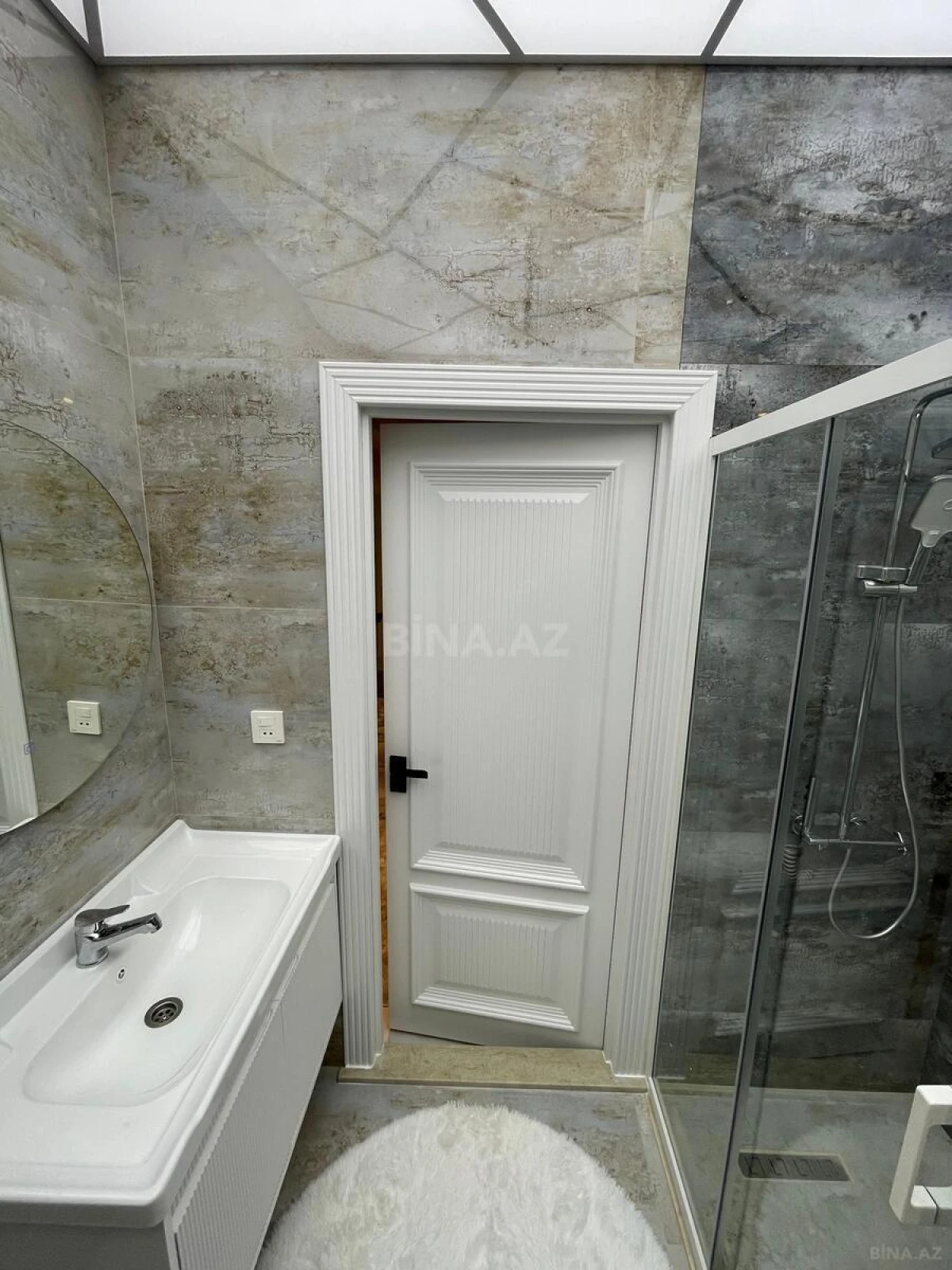 Satılır 2 otaqlı mənzil 42 m²