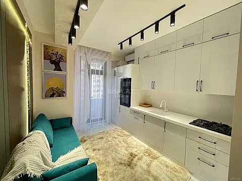 Satılır 2 otaqlı mənzil 42 m²