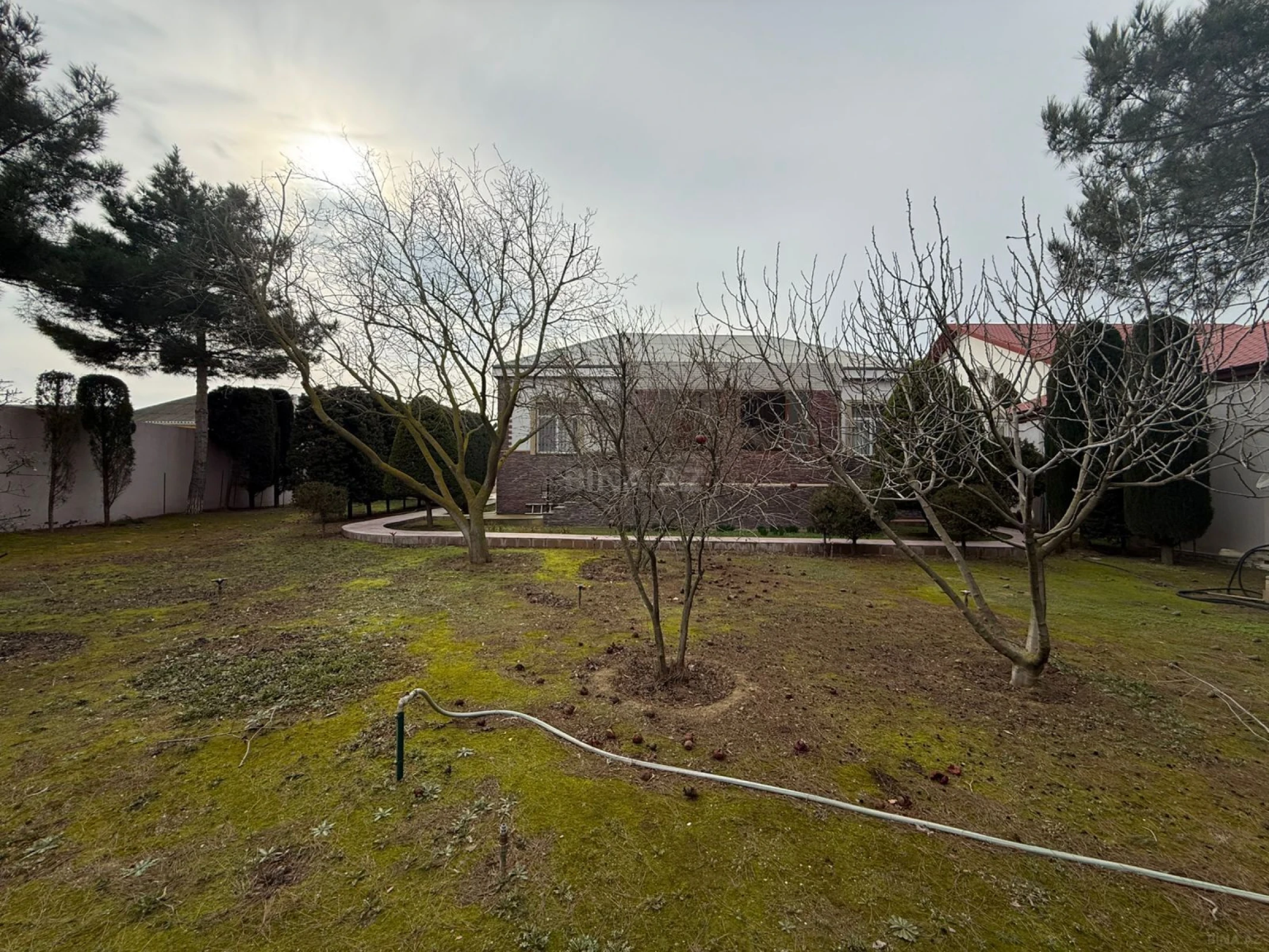 Satılır torpaq sahəsi 11 m²