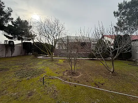 Satılır torpaq sahəsi 11 m²