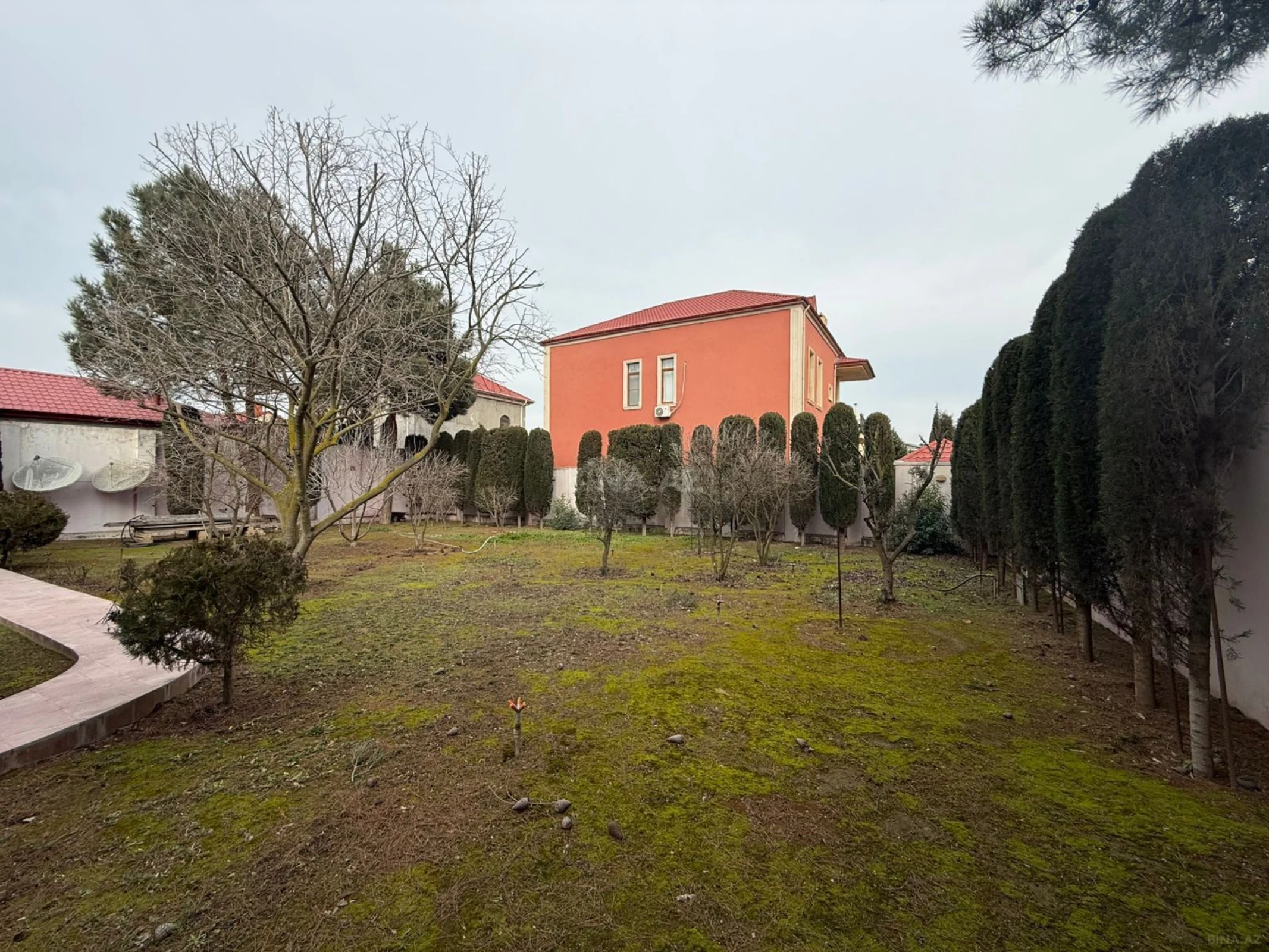 Satılır torpaq sahəsi 11 m²