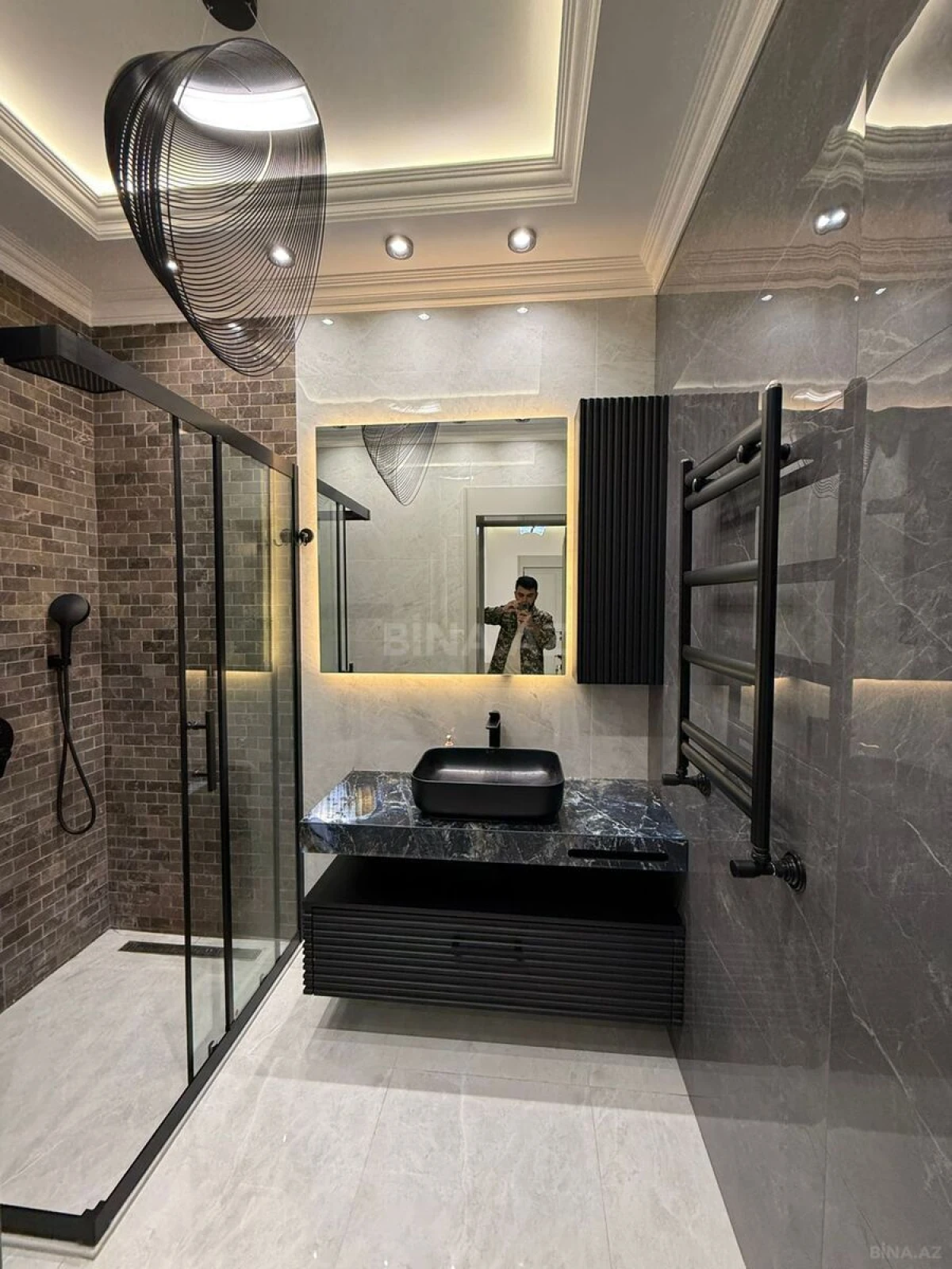 Satılır 2 otaqlı mənzil 68 m²