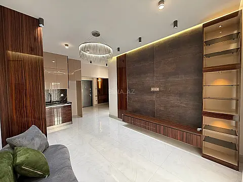 Satılır 2 otaqlı mənzil 68 m²