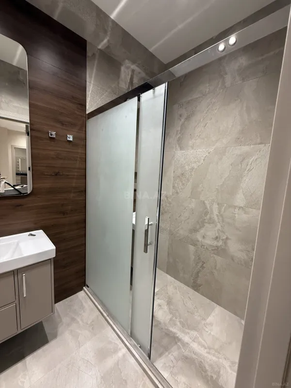 Satılır 3 otaqlı mənzil 119 m²