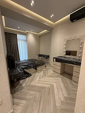 Satılır 3 otaqlı mənzil 119 m²
