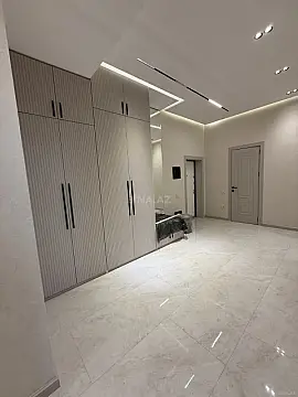 Satılır 3 otaqlı mənzil 119 m²
