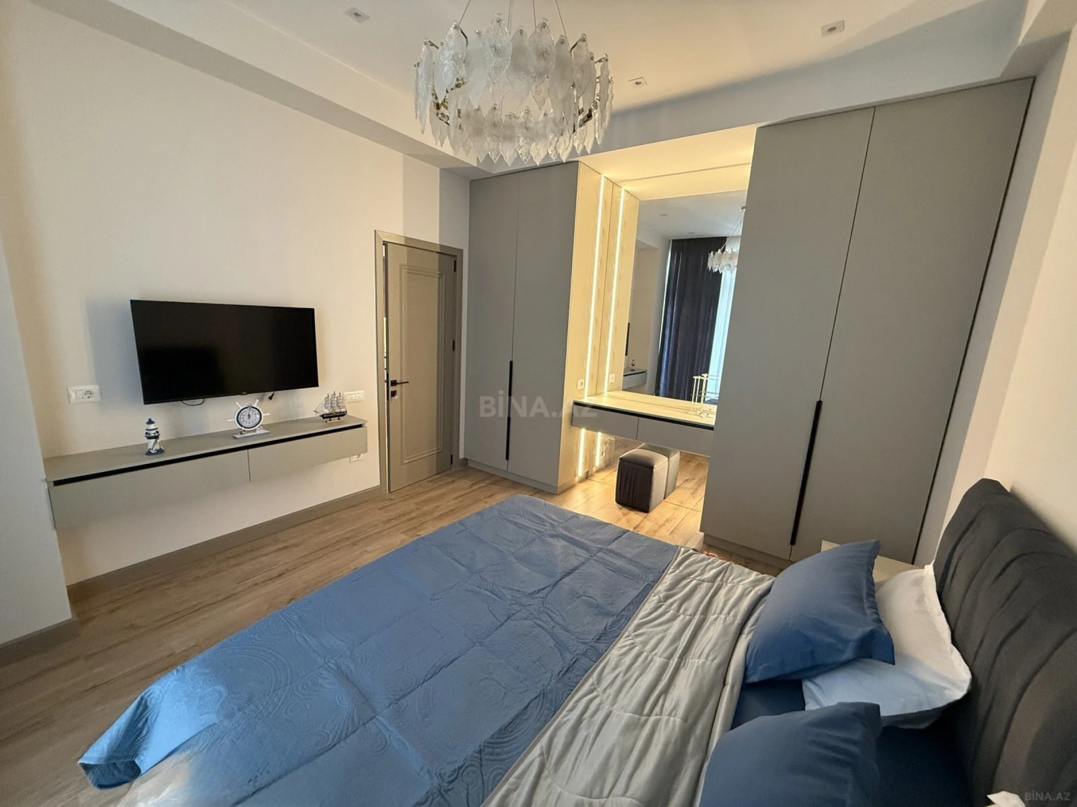 Kirayə verilir 2 otaqlı mənzil 75 m²