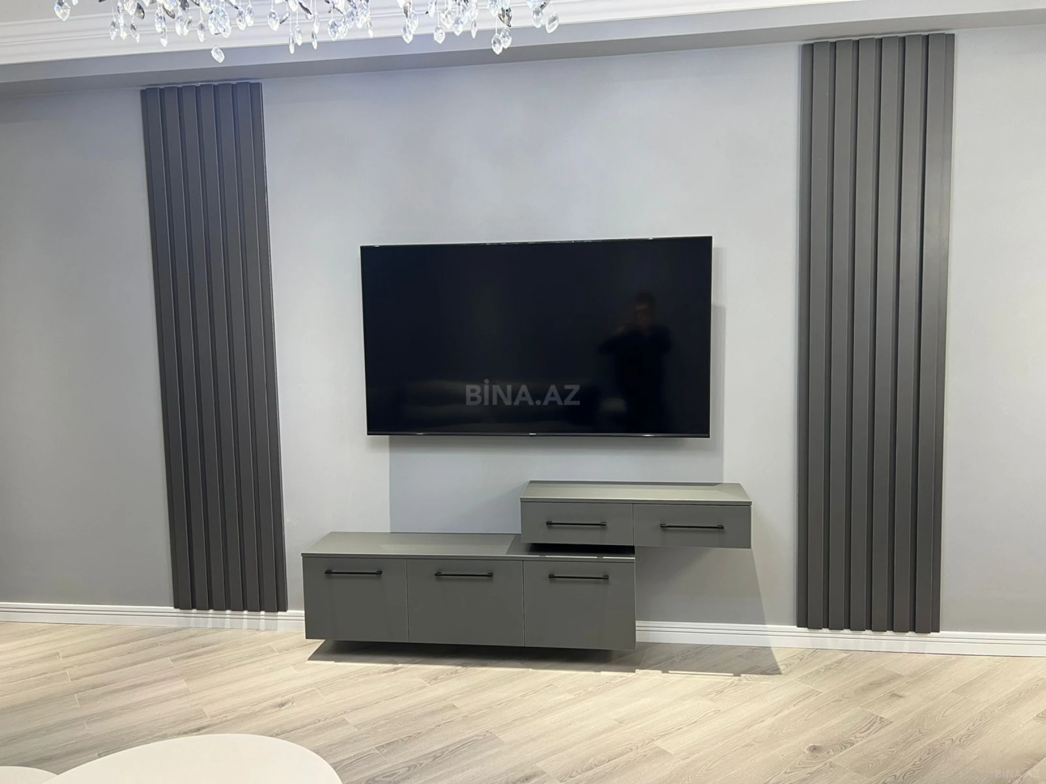 Kirayə verilir 3 otaqlı mənzil 140 m²