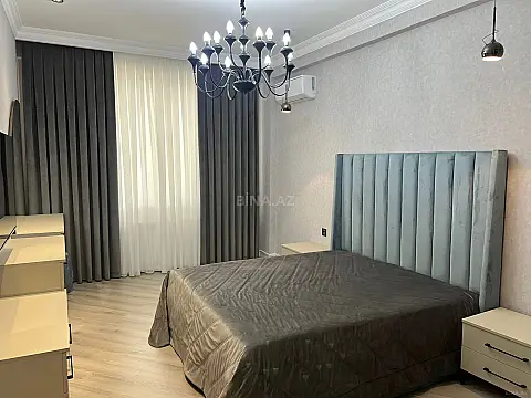 Kirayə verilir 3 otaqlı mənzil 140 m²