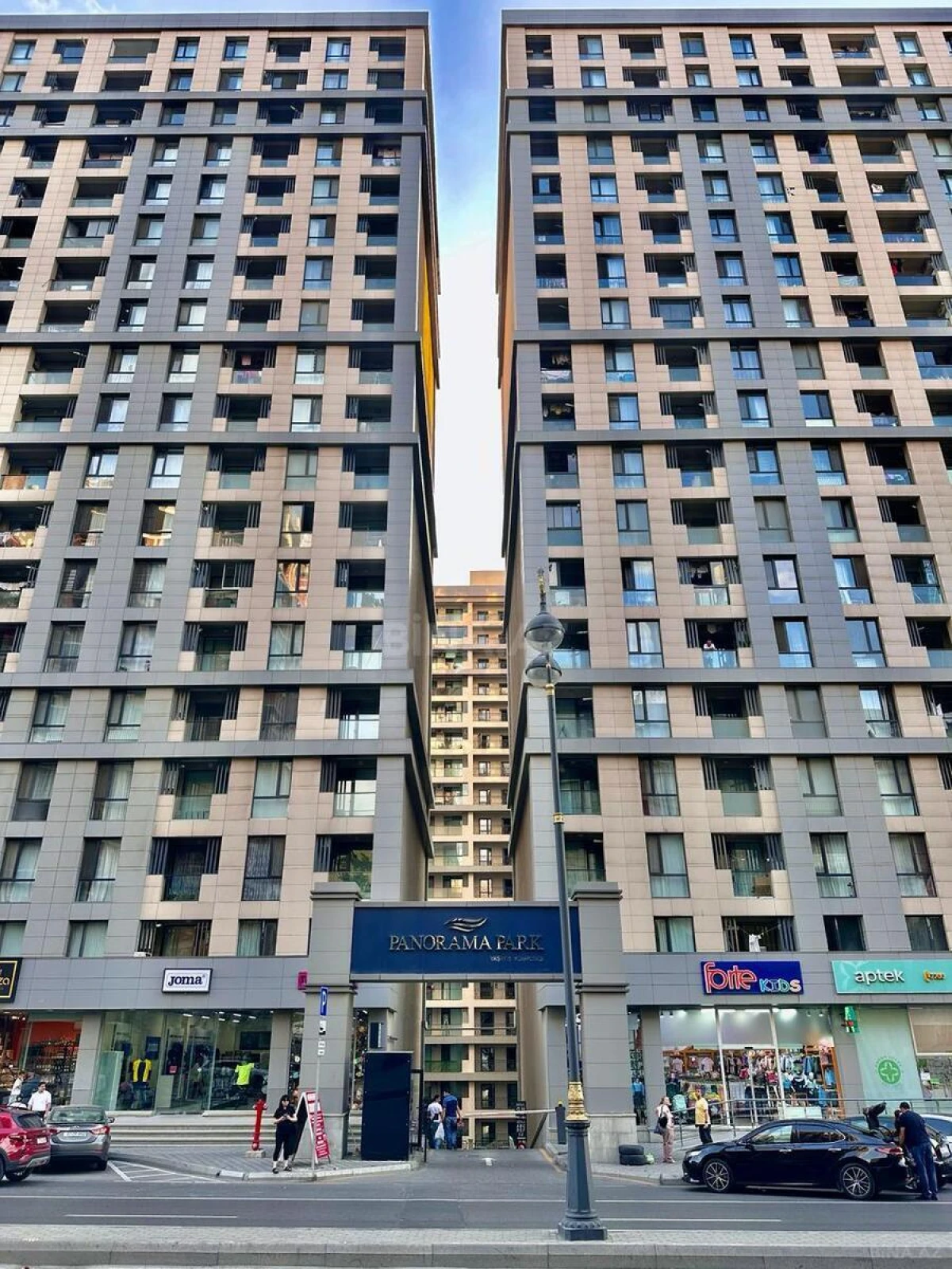 Satılır 3 otaqlı mənzil 100 m²