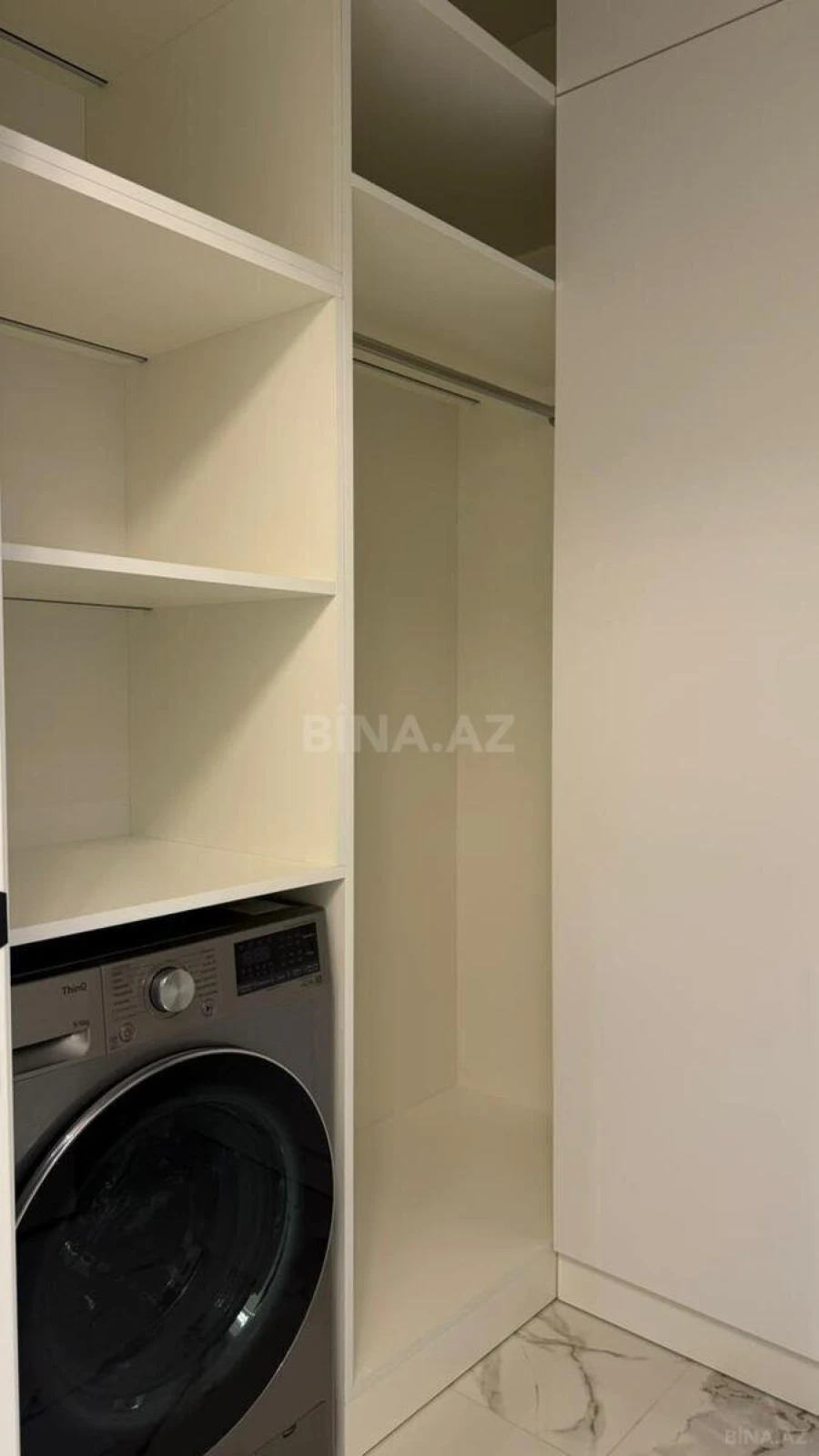Satılır 4 otaqlı mənzil 170 m²