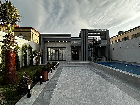 Satılır 5 otaqlı həyət evi 180 m² — Bakı, Mərdəkan 5 otaq 180.00 m²