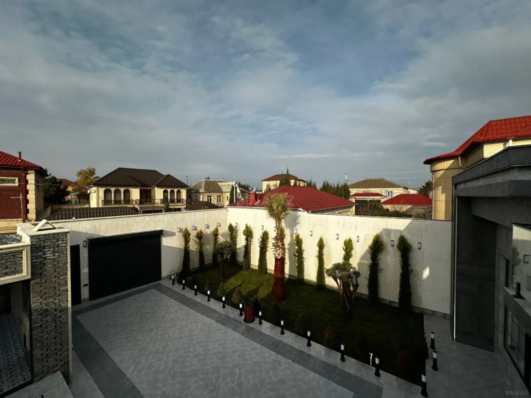 Satılır 5 otaqlı həyət evi 180 m²