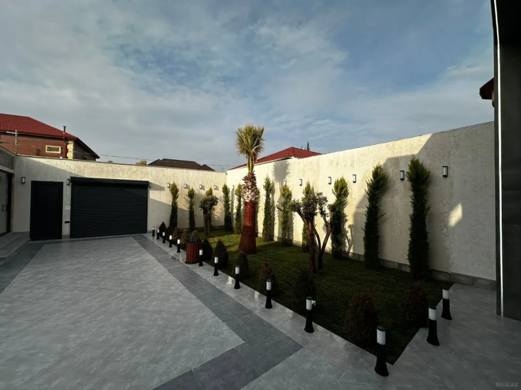 Satılır 5 otaqlı həyət evi 180 m²