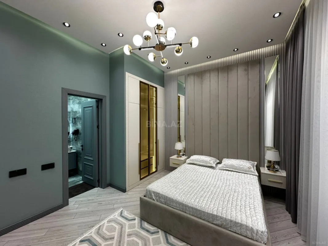 Satılır 5 otaqlı həyət evi 180 m²