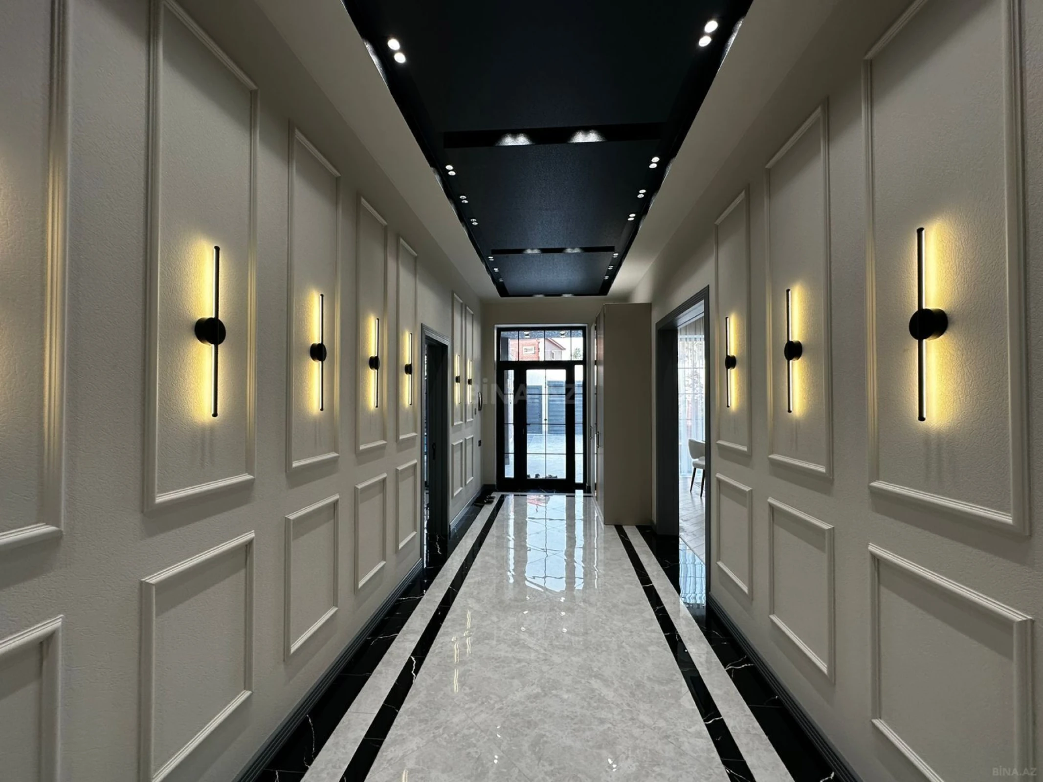 Satılır 5 otaqlı həyət evi 180 m²