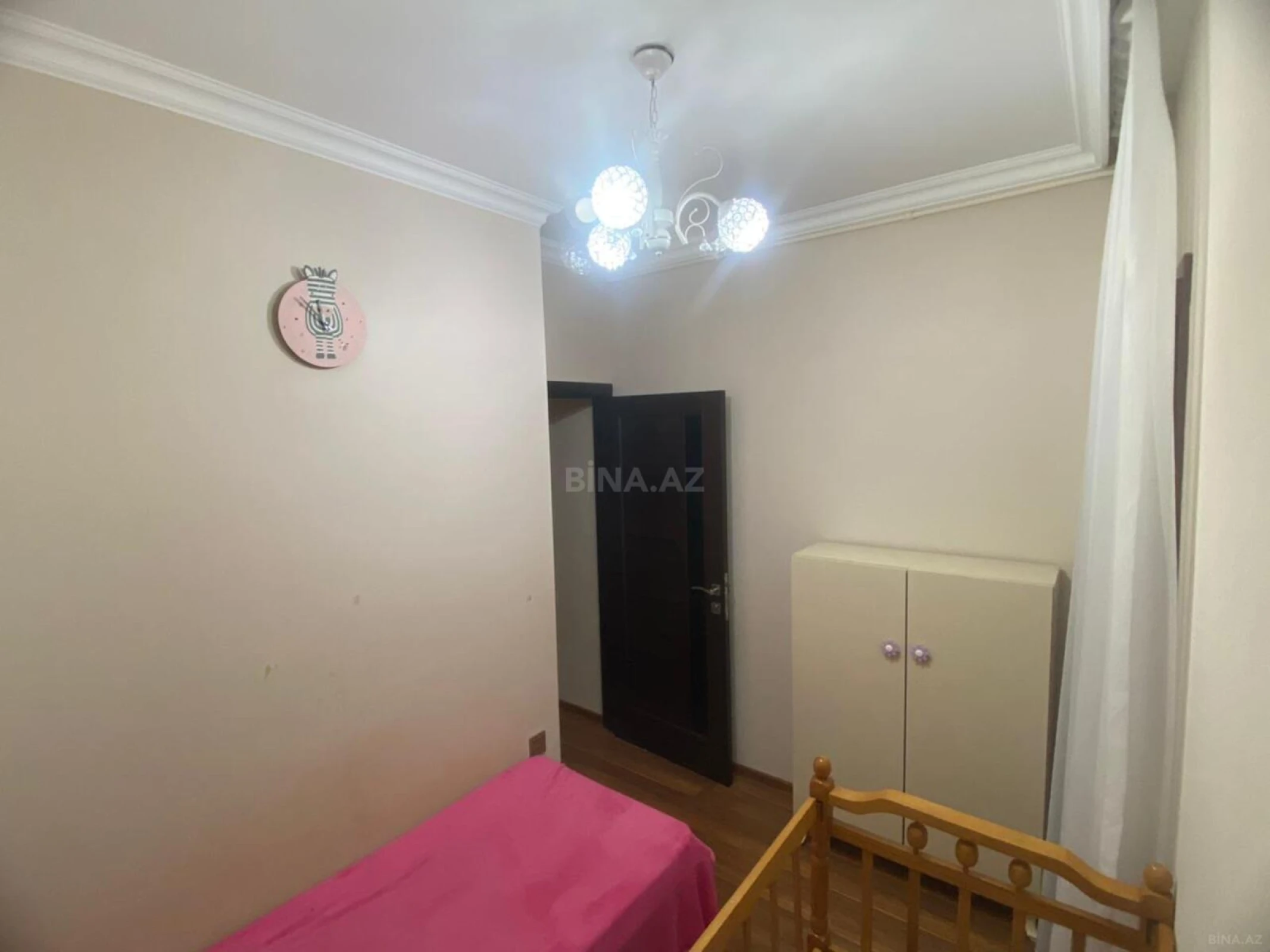 Kirayə verilir 3 otaqlı mənzil 100 m²