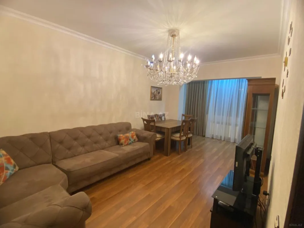 Kirayə verilir 3 otaqlı mənzil 100 m²