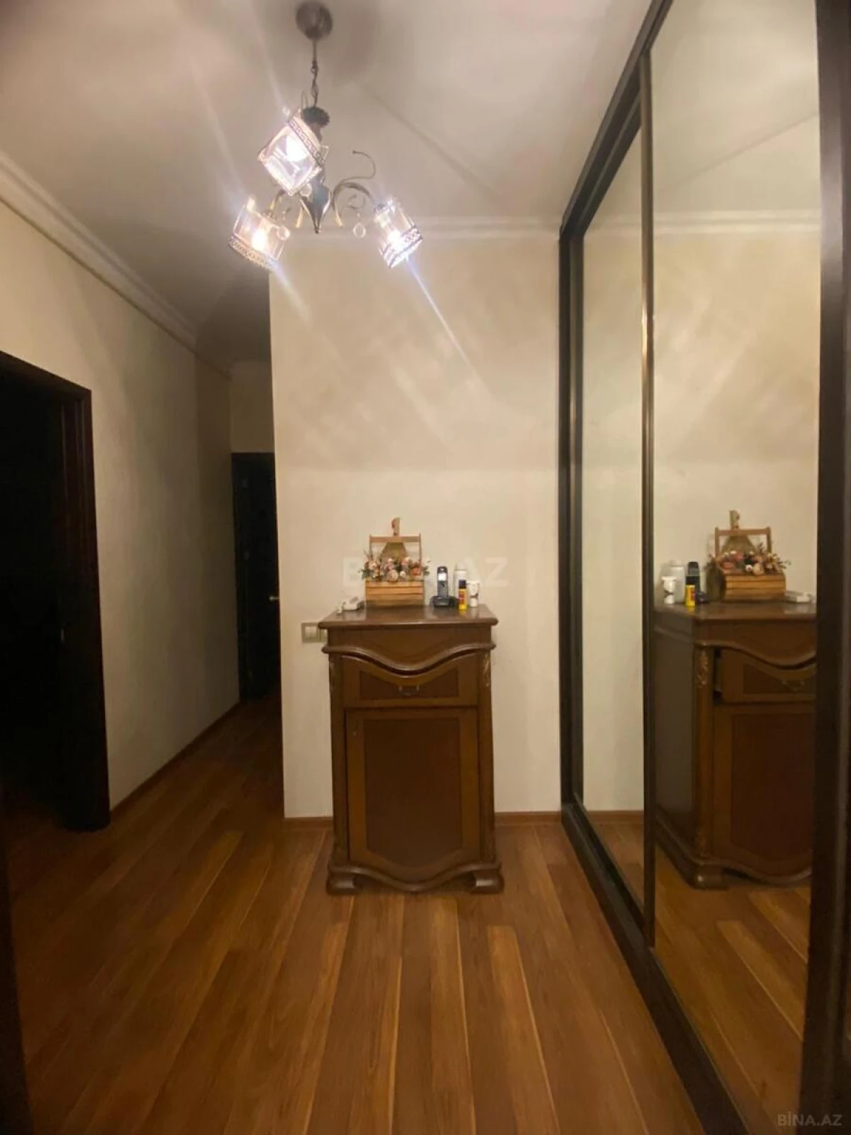 Kirayə verilir 3 otaqlı mənzil 100 m²