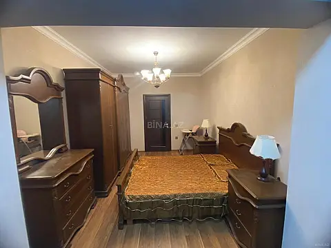 Kirayə verilir 3 otaqlı mənzil 100 m²