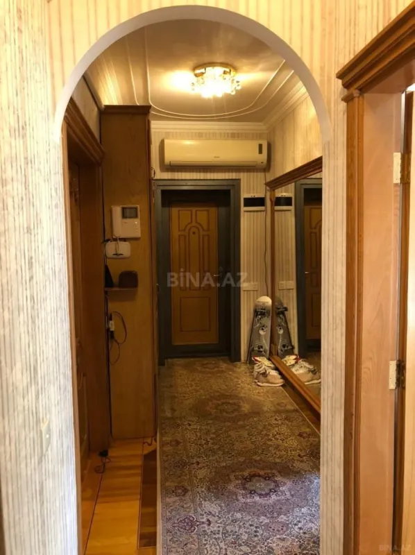 Kirayə verilir 4 otaqlı mənzil 100 m²