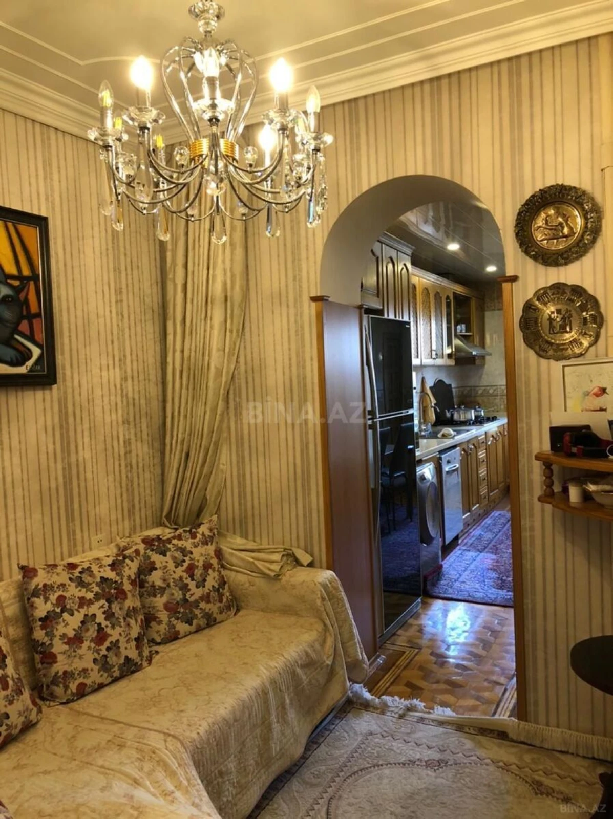 Kirayə verilir 4 otaqlı mənzil 100 m²