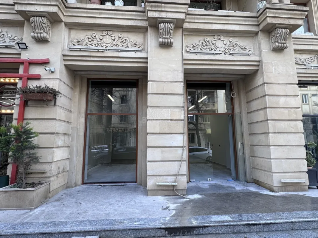 Satılır obyekt 68 m²