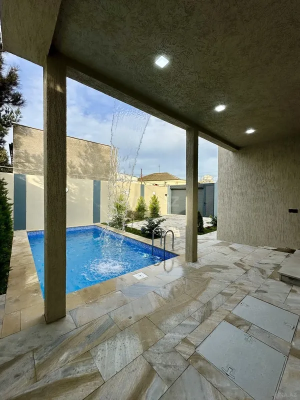 Satılır 4 otaqlı həyət evi 140 m²