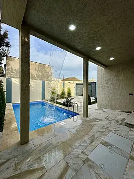 Satılır 4 otaqlı həyət evi 140 m²