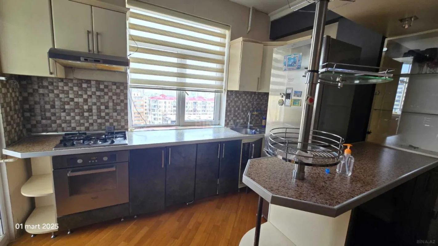 Kirayə verilir 3 otaqlı mənzil 78 m²