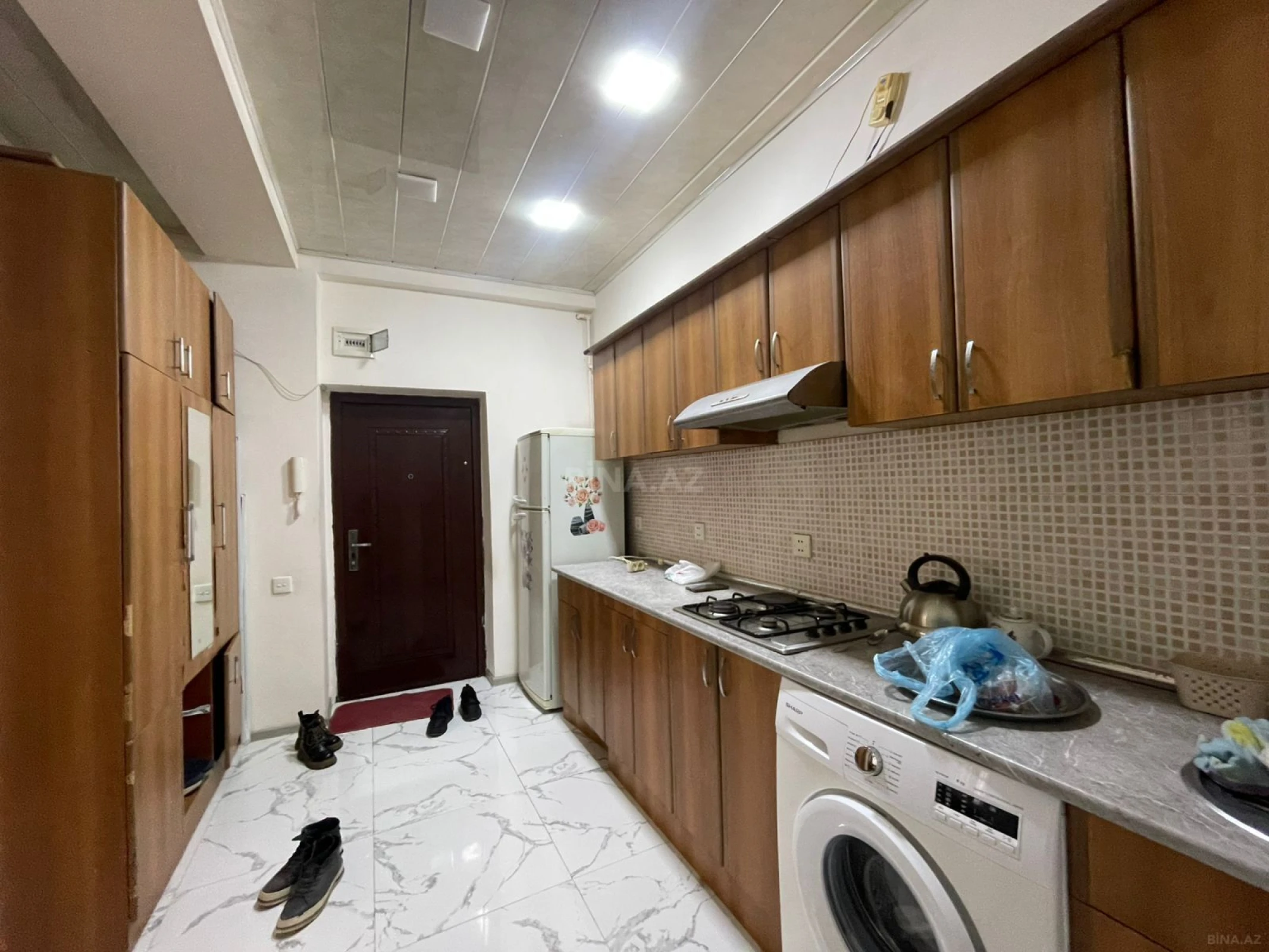 Kirayə verilir 2 otaqlı mənzil 60 m²