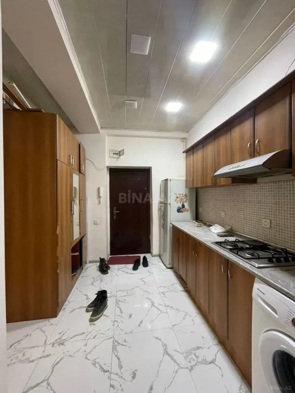 Kirayə verilir 2 otaqlı mənzil 60 m²