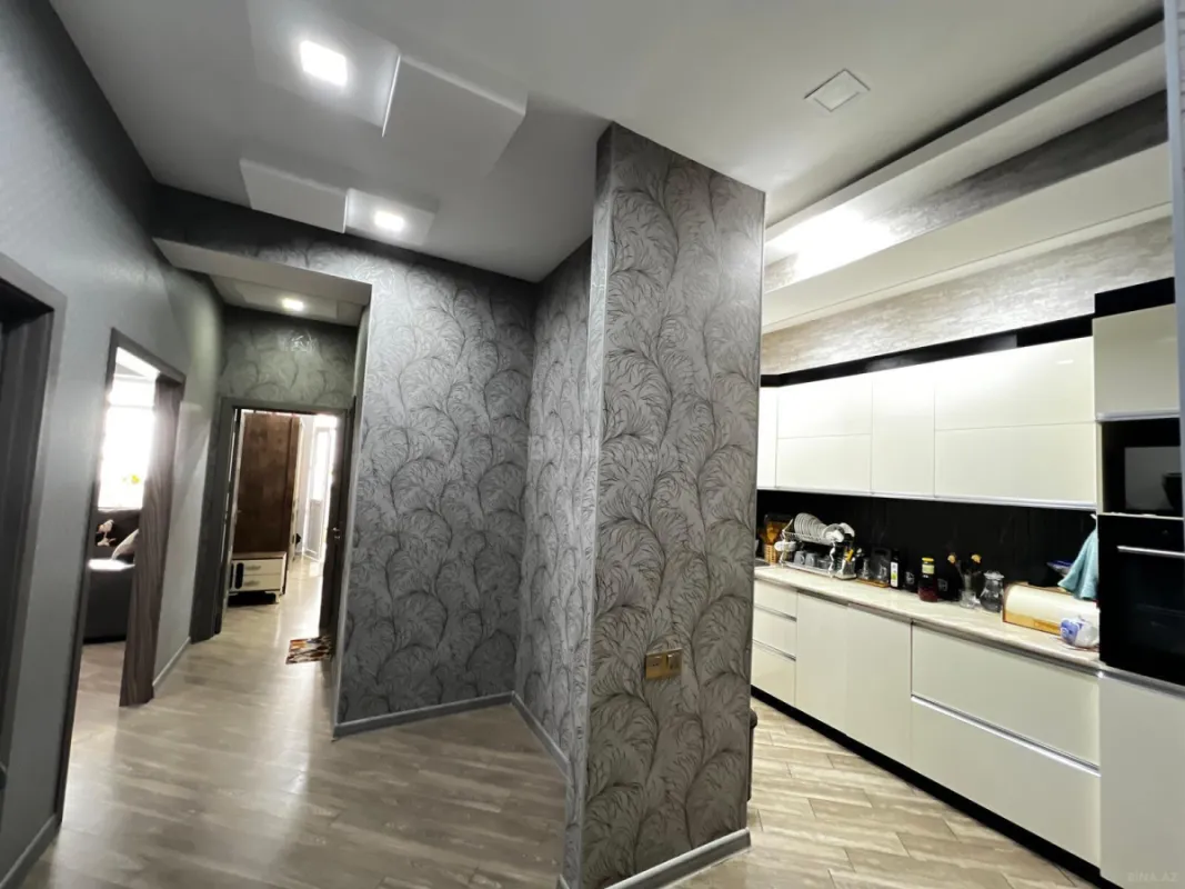 Satılır 3 otaqlı mənzil 79 m²