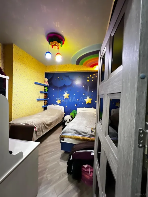 Satılır 3 otaqlı mənzil 79 m²