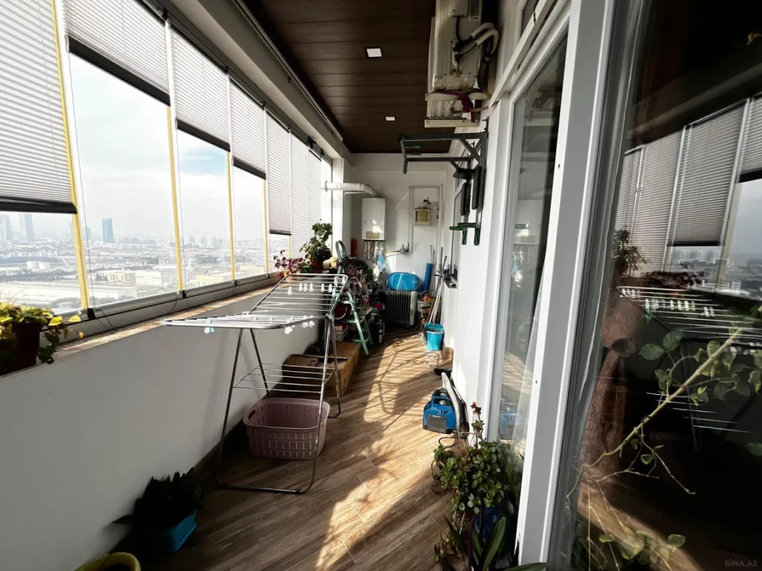 Satılır 3 otaqlı mənzil 79 m²