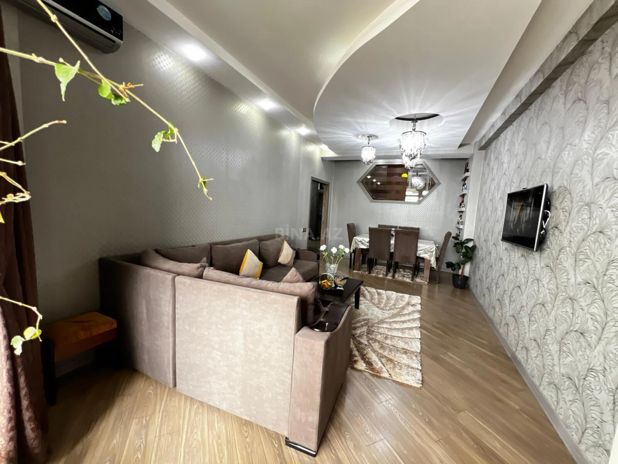 Satılır 3 otaqlı mənzil 79 m²