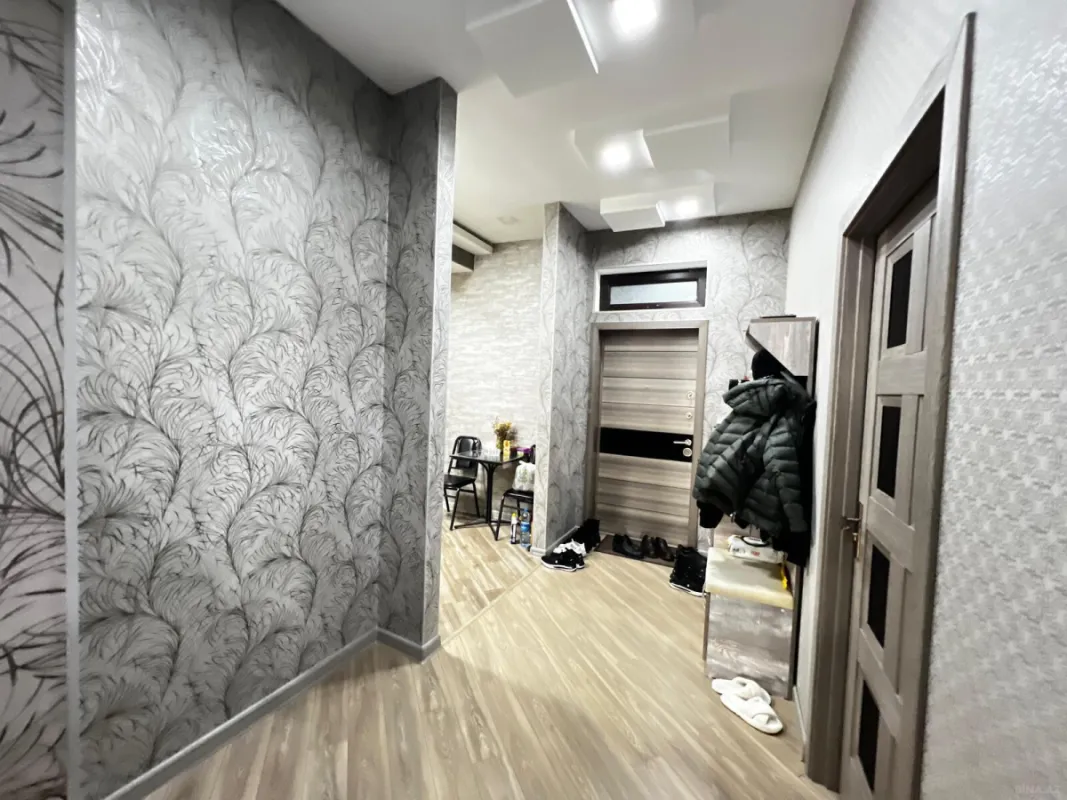 Satılır 3 otaqlı mənzil 79 m²