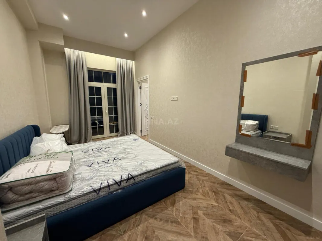 Kirayə verilir 2 otaqlı mənzil 66 m²