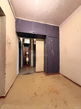 Satılır 4 otaqlı mənzil 110 m²