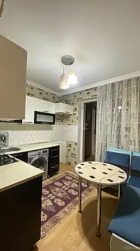 Kirayə verilir 3 otaqlı mənzil 80 m²