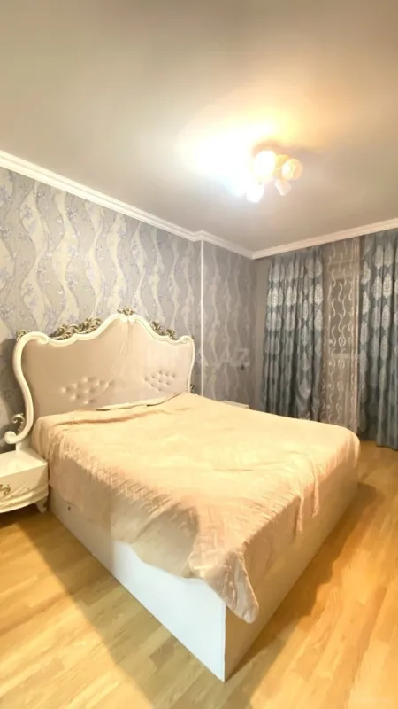 Kirayə verilir 3 otaqlı mənzil 80 m²