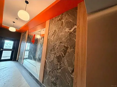 Satılır 3 otaqlı mənzil 123.5 m²