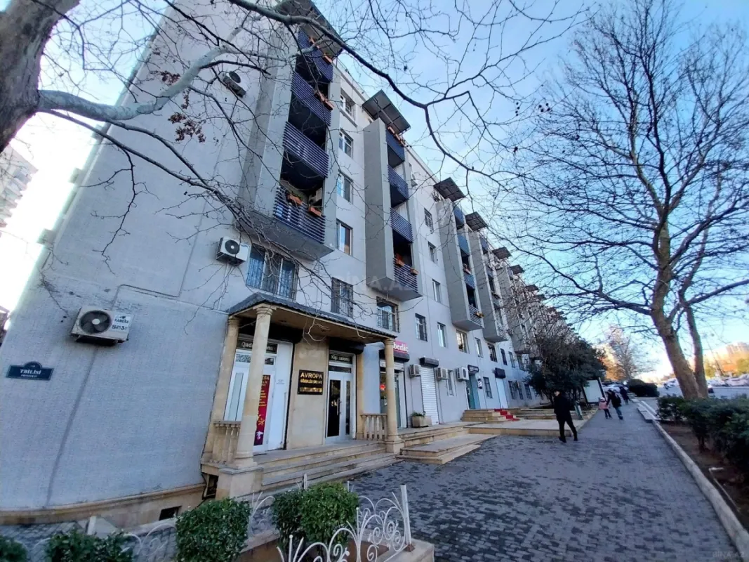Satılır 2 otaqlı mənzil 63 m²