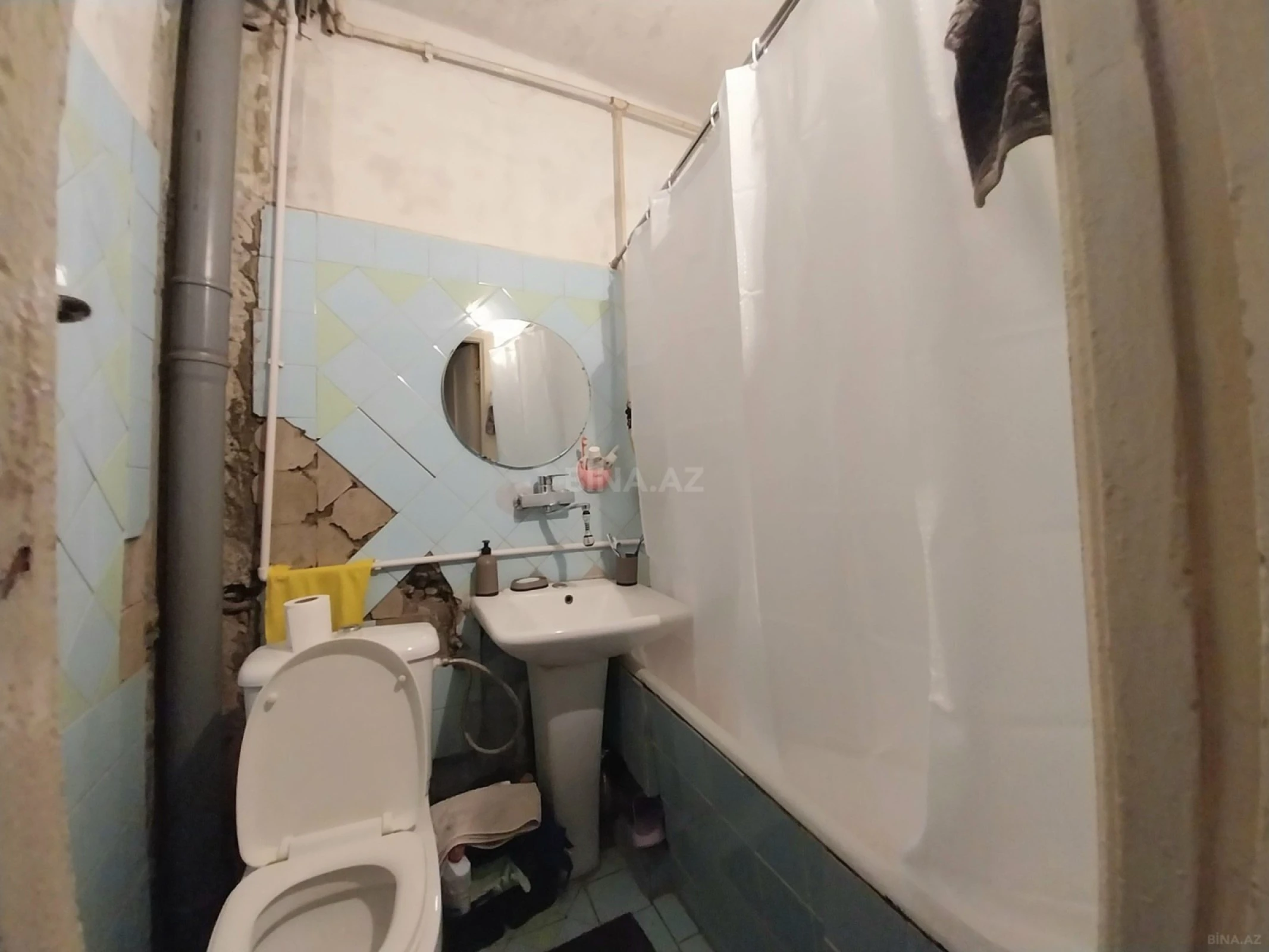 Satılır 2 otaqlı mənzil 63 m²