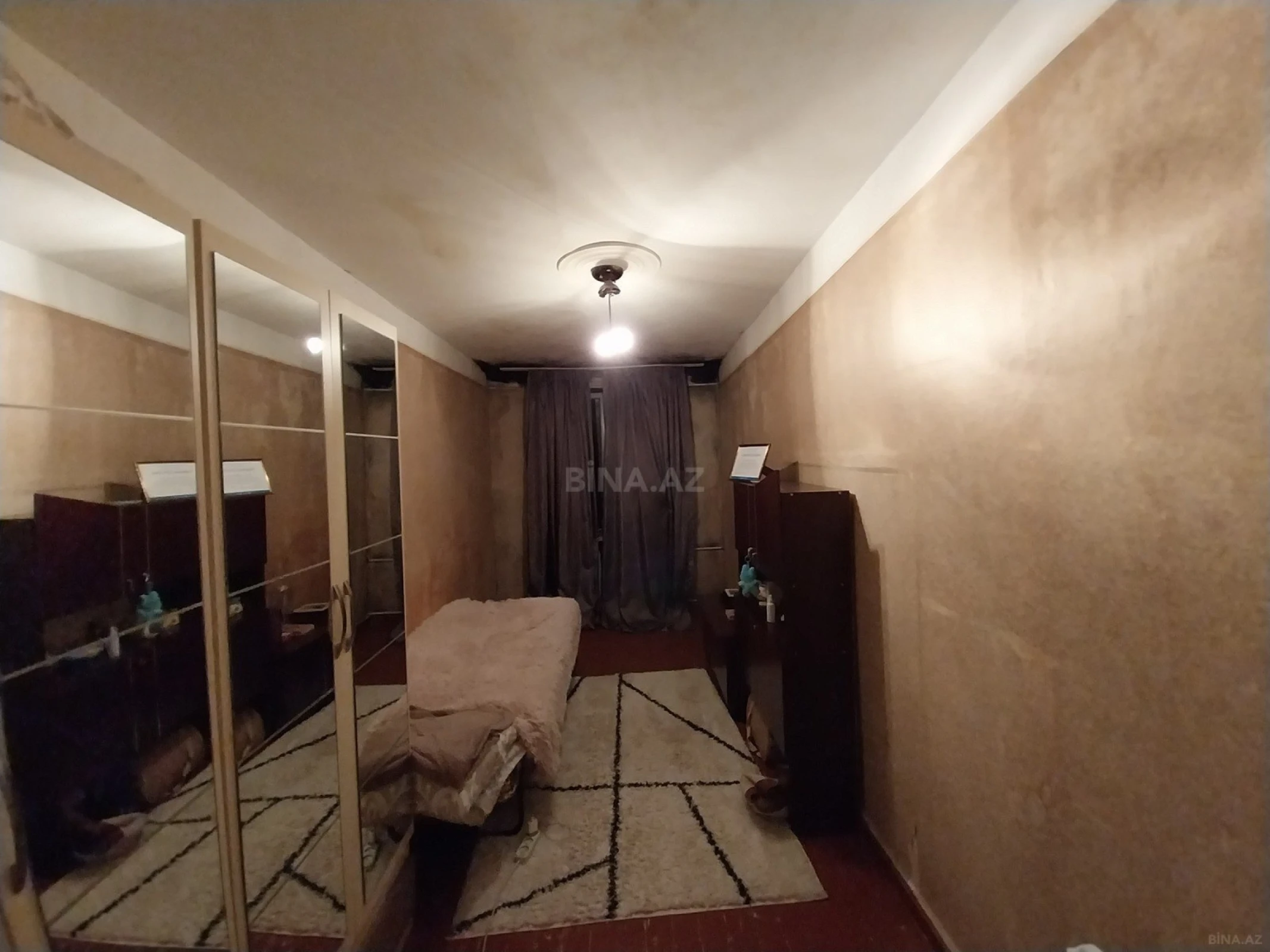Satılır 3 otaqlı mənzil 70 m²