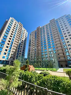 Satılır 4 otaqlı mənzil 149 m² — Bakı 4 otaq 149.00 m²