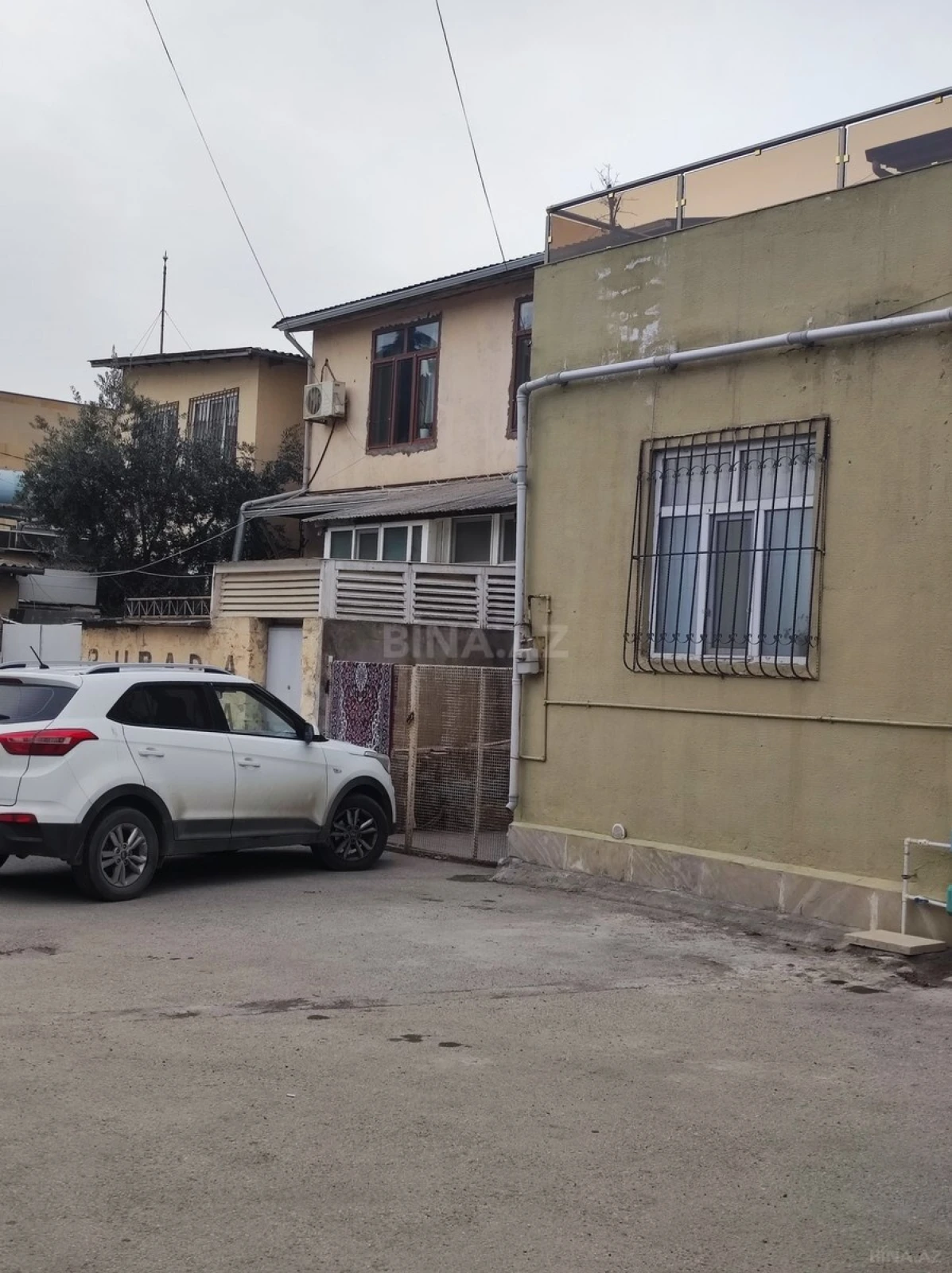 Satılır 2 otaqlı mənzil 75 m²
