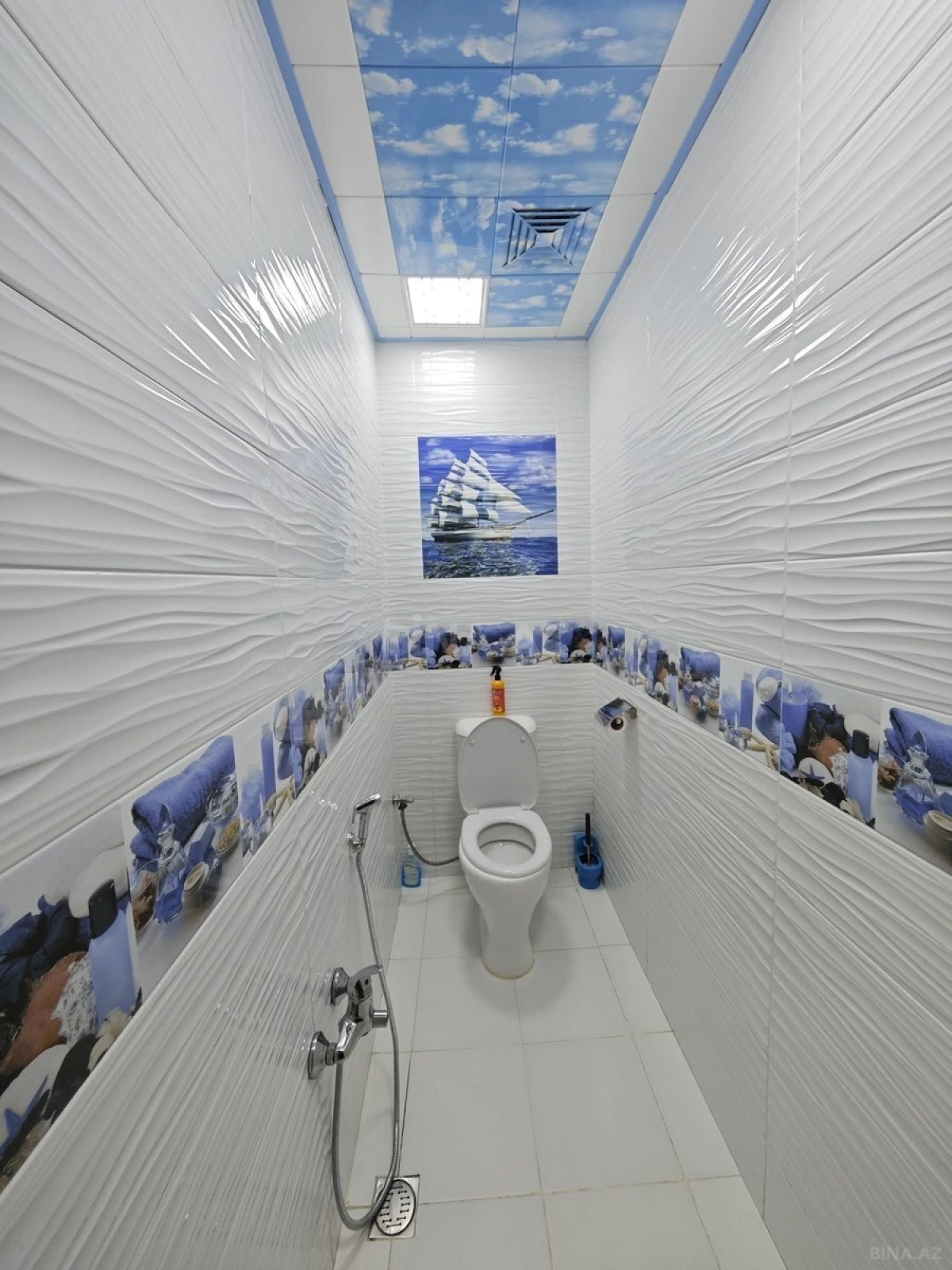 Satılır 5 otaqlı həyət evi 180 m²