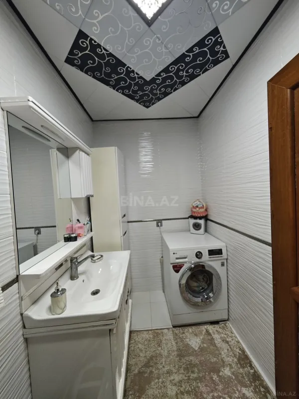Satılır 5 otaqlı həyət evi 180 m²